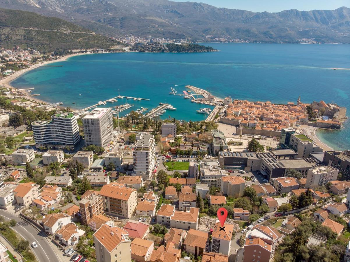 Apartment With A View Budva Bagian luar foto