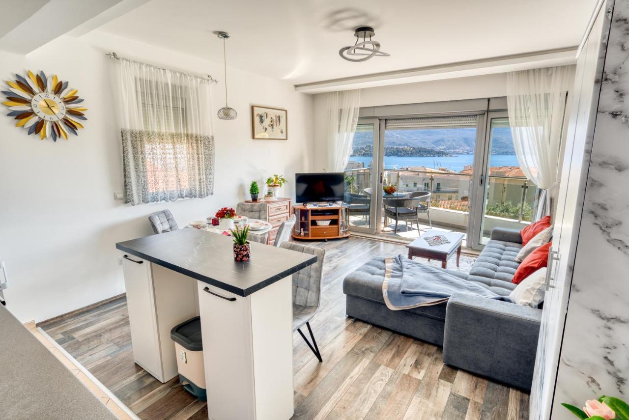 Apartment With A View Budva Bagian luar foto