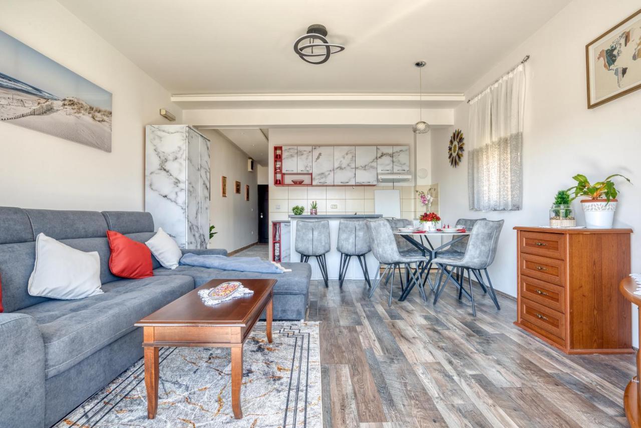 Apartment With A View Budva Bagian luar foto