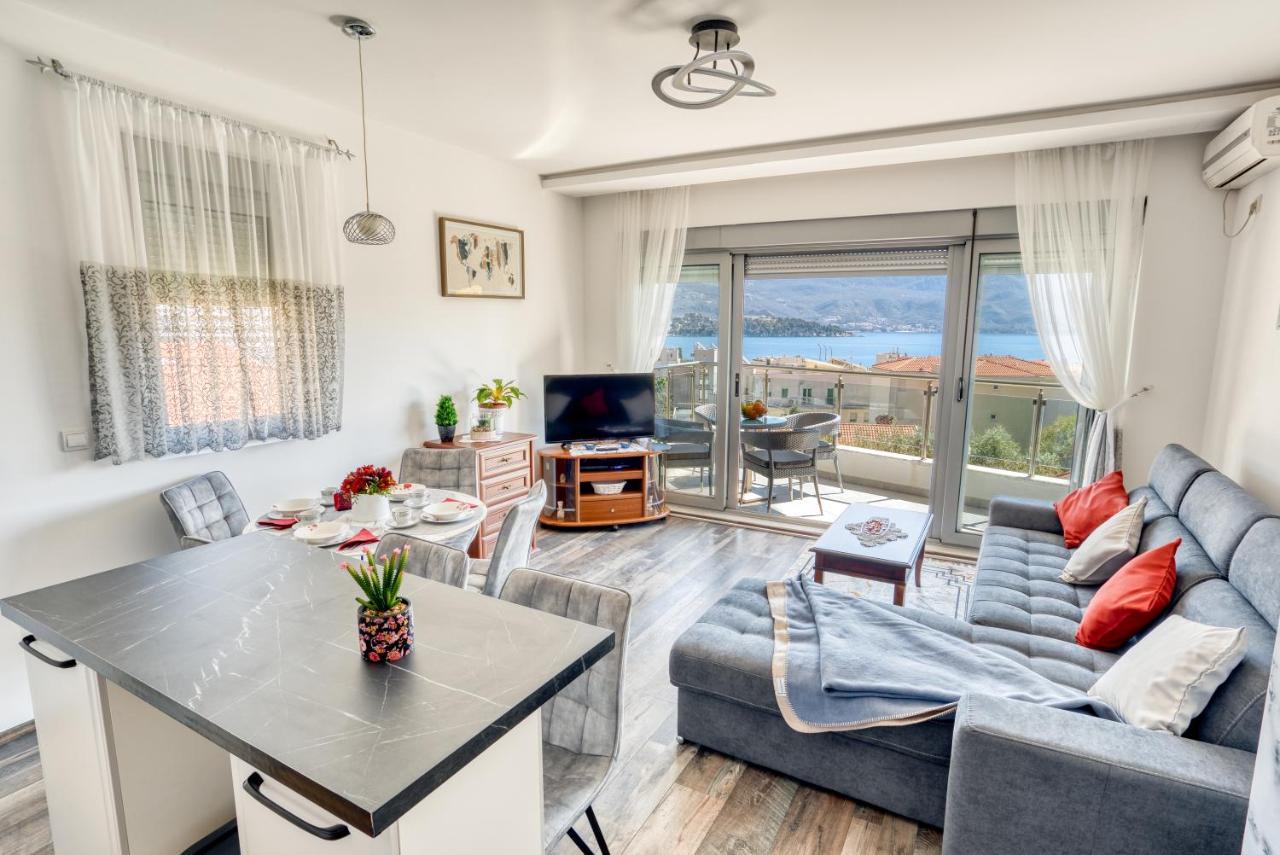 Apartment With A View Budva Bagian luar foto