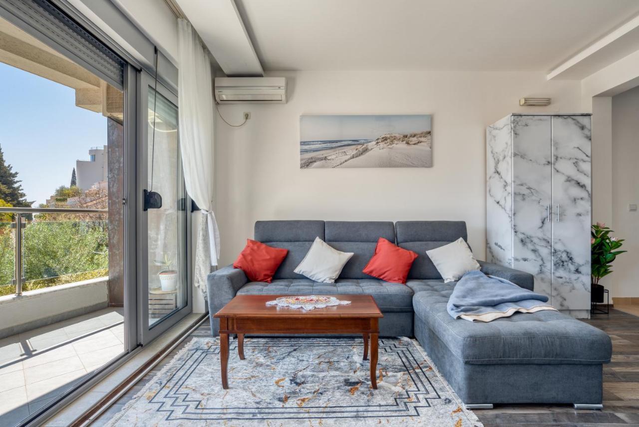 Apartment With A View Budva Bagian luar foto